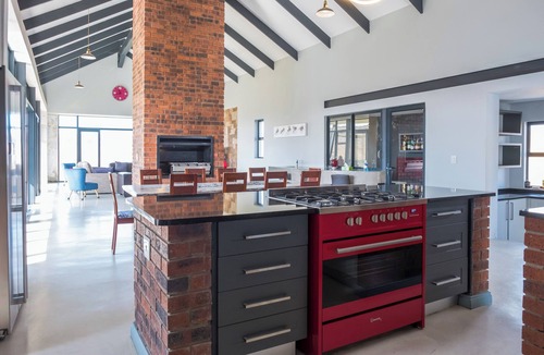 Dullstroom House | Peaceful 4-bedroom house On Highland Gate Golf & Trout Estate in Dullstroom