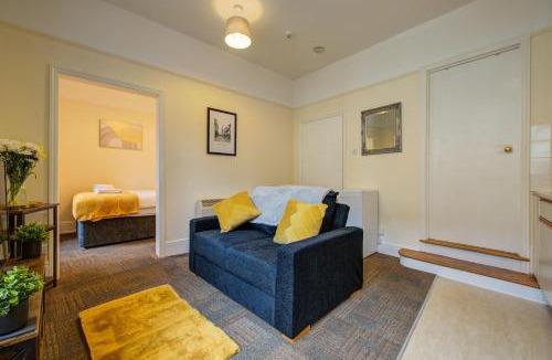 Stamford Apartment | Peaceful Contractor Studio Ideal for Long Work Stays