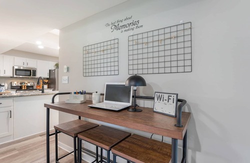 Osage Beach Apartment | Peaceful Paradise — Indoor Pool Hot Tub Sauna