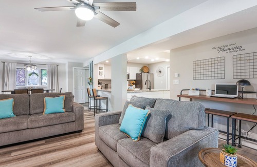 Osage Beach Apartment | Peaceful Paradise — Indoor Pool Hot Tub Sauna