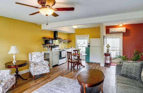 Coxsackie Apartment | Peaceful Upstate Retreat! Walk to Hudson River