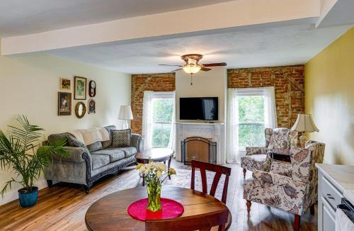 Coxsackie Apartment | Peaceful Upstate Retreat! Walk to Hudson River