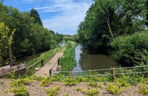 Gunthorpe House | Peacock Lake Glamping