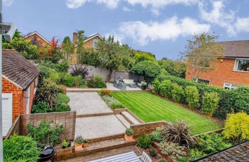 Bramcote House | Pear Tree House - Stylish Home in Nottingham.