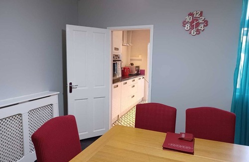 Gedling Apartment | Pearson House - Huku Kwetu (Notts)