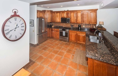Half Moon Bay House | Perfect location overlooking the ocean in West End
