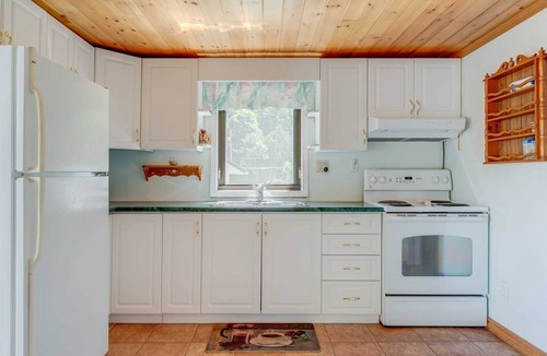 Seguin Cottage | Perfect Muskoka Family Retreat Without Paying Muskoka Prices Casa McKechnie Lake
