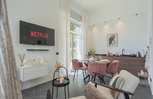 Carate Urio Apartment | Piccola Como Lotus - Studio Apartment, Sleeps 2