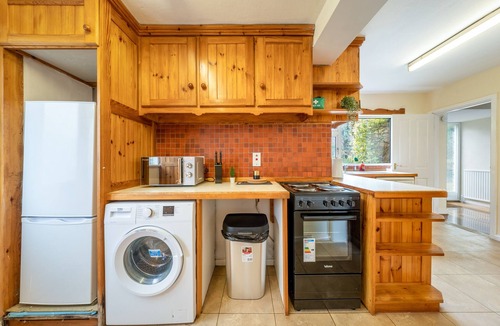 High Wycombe House | Pierocks Carver Entire house & WIFI