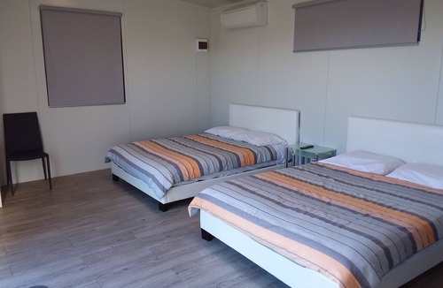 Kaiapoi Hotel | Pine Lake View Lodge