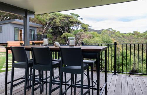 Tryphena House | Pitokuku House