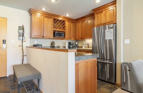 Vail Condo | Plan Your Winter at Simba Run! Breathtaking Views, Amenities, Easy Mtn Access, Shops & Dining