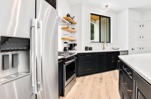 Elmhurst Heights House | Pool, Near UT Football | South Austin Retreat