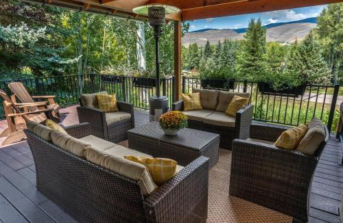 Edwards House | Pool, Private Hot Tub, Game Room, Luxury Home