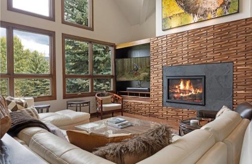 Edwards House | Pool, Private Hot Tub, Game Room, Luxury Home