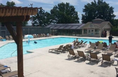 Table Rock Condo | Pools~Screened-In Deck~Dog-Friendly~2 King Beds