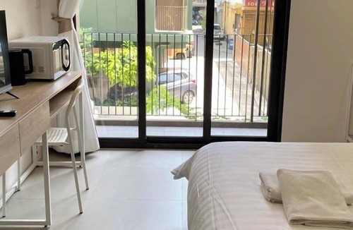 Rong Muang Apartment | POP Heritage Residence