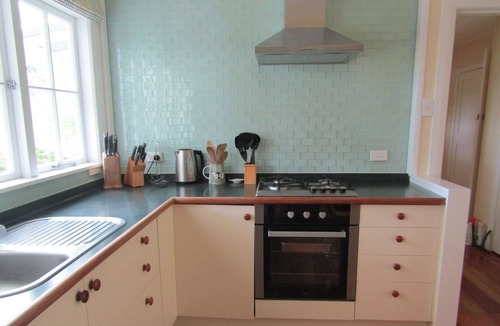 Masterton District Cottage | Poplar Cottage - warm and private, nature haven