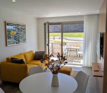 Paredes da Vitoria Apartment | Porta da Praia - Paredes da Vitória
