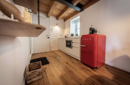 Chiavenna Apartment | Prata - Cozy cuddle nest in the BOTTONERA casa vacanza with open room design