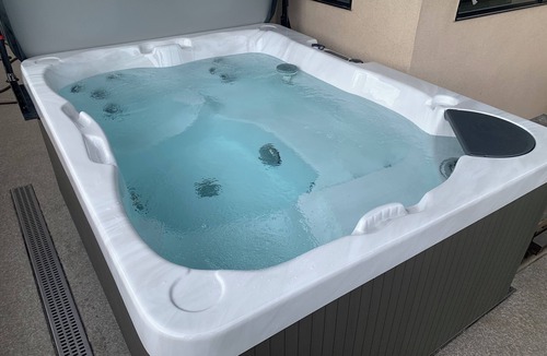 Revelstoke Condo | Premier Silverbear Penthouse Condo - Hot tub, spacious, wrap around deck