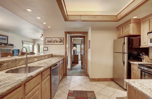 Historic District Condo | Premier Slopeside Apartment | Fireplace