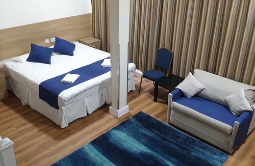 Loxford Apartment | PremierLux Serviced Apartments