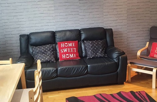 South Harrow Apartment | Pretty 4 Double Bedroom Home With 3 Bathrooms