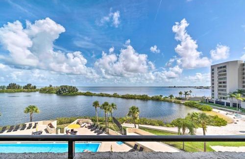 Hudson House | Private Beach Access & Gulf Views: Hudson Condo!