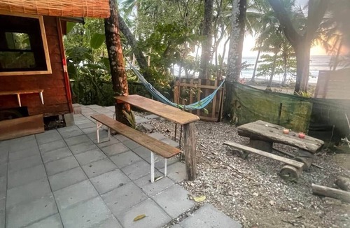 Manzanillo House | Private Beachfront Beach Hut