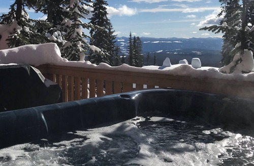 Snow Pine Estates Ski Chalet | Private cabin at Big White with a hot tub.