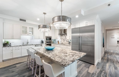 Seven Mile Beach Condo | Private Condo at The Ritz-Carlton by RC Cayman Residences