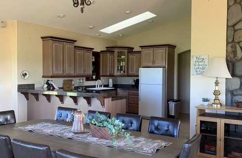 Terrebonne House | Private Family Ranch Home near Smith Rock