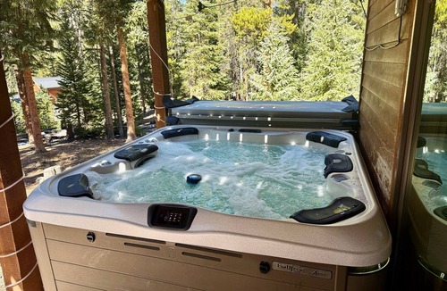 Blue River House | Private Mountain Cabin with Hot Tub and Sauna