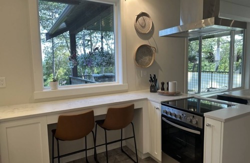 Crofton House | Private & restful; quiet 2 bedroom suite in Duncan