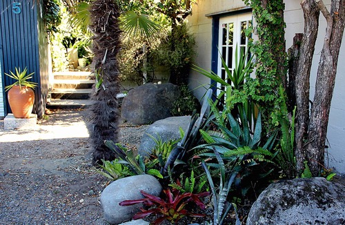 Raumati South Apartment | Private studio near the sea-1 minute walk to the beach