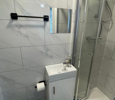 Haselbury Apartment | Private studio with a private bathroom and kitchenette