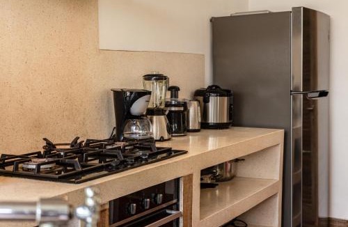 Sunset Road Apartment | PROMO 4 bd Spacious villa in strategic location