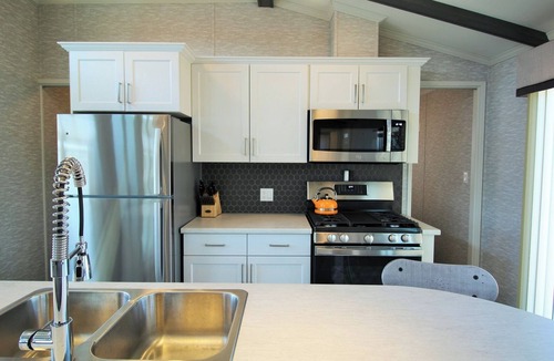 Sherkston Cottage | Quarry Meadows Resort Living ! Sherkson Shores