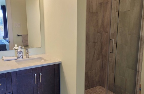 Casselman House | Quiet Riverfront , Pet friendly
