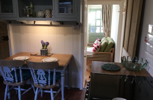Uppingham Cottage | Quiet s/c cottage with garden 5 minutes walk to the centre of Uppingham