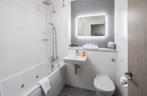Coventry Hotel | Radcliffe - Warwick Conferences