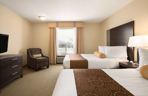 Golden Hotel | Ramada Limited Golden