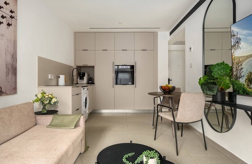 Eilat Apartment | Red Canyon Spa Charming Stay