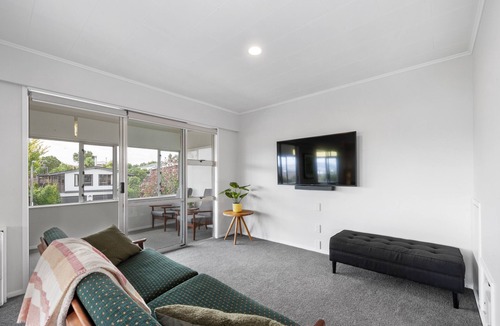 Richmond Heights House | Relax @ Richmond Heights