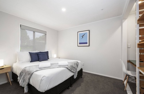 Richmond Heights House | Relax @ Richmond Heights