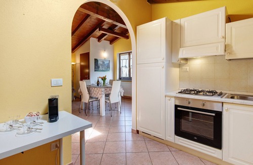 Centro Valle Intelvi House | Relaxing Attic Retreat with Mountain View, Private Terrace, and Wi-Fi