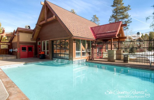 Peak 9 Condo | Remodeled Kitchen & Bath, Views, Wi-Fi, Garage Parking, Onsite Hot Tubs TE504