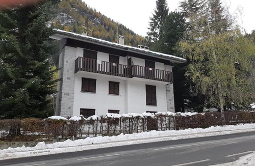 Valtellina Apartment | RESIDENCE ACERO