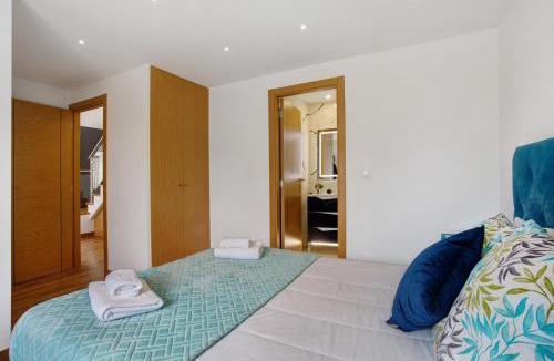 Nossa Senhora das Misericordias House | Residencia Dos Castelos
